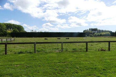 Photo of property in 23 Neeves Road, Kaiapoi, 7691