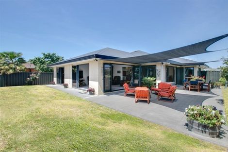 Photo of property in 25 Delta Mews Place, Clive, 4102