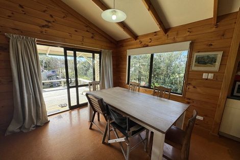 Photo of property in 57 Harper Road, Waimarama, Havelock North, 4294