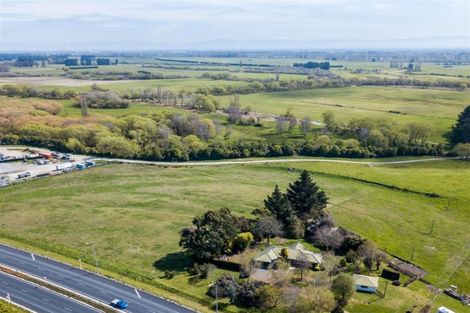 Photo of property in 390 Johns Road, Northwood, Christchurch, 8051
