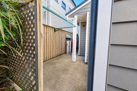 Photo of property in 5a Adelaide Street, Petone, Lower Hutt, 5012