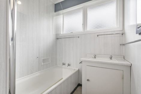 Photo of property in 7 Manuka Street, Orewa, 0931