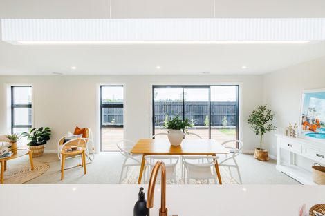 Photo of property in 124 Churcher Street, Maewa, Feilding, 4702