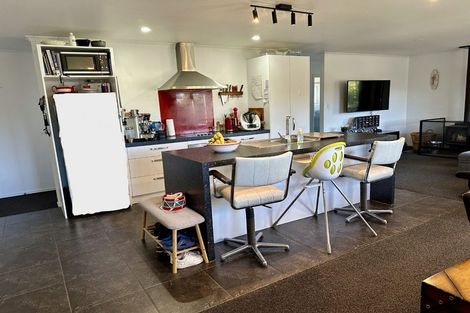 Photo of property in 24a Oak Crescent, Ashhurst, 4810