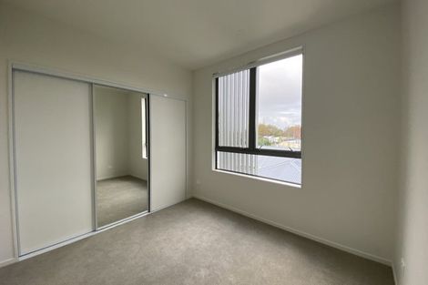 Photo of property in 5/2 Moor Avenue, Te Atatu Peninsula, Auckland, 0610