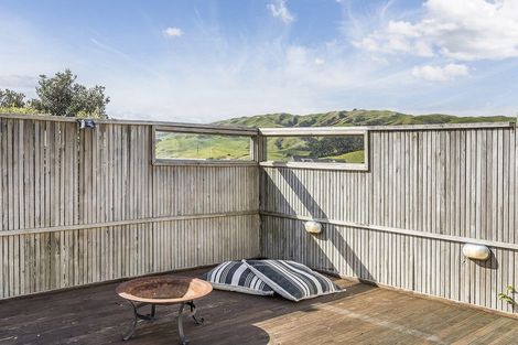 Photo of property in 39 Bodmin Terrace, Camborne, Porirua, 5026