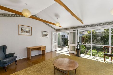 Photo of property in 24 Chamberlain Road, Karori, Wellington, 6012