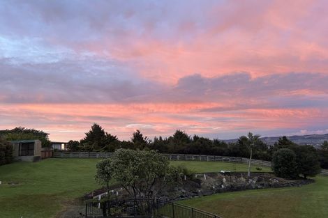 Photo of property in 54 Pinetone Road, Kumeu, 0892