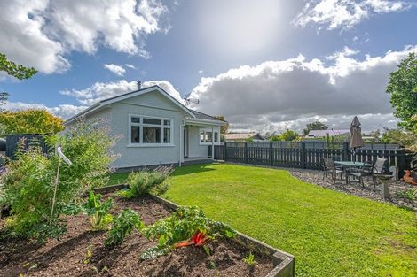 Photo of property in 82 Fairs Road, Milson, Palmerston North, 4414