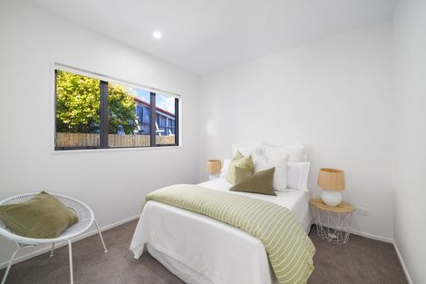 Photo of property in 121a Glandovey Road, Strowan, Christchurch, 8052