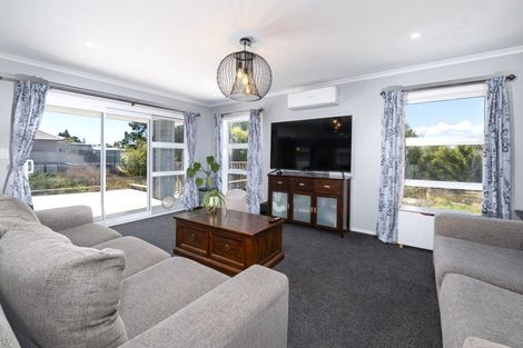 Photo of property in 21 Matau Close, Te Kauwhata, 3710