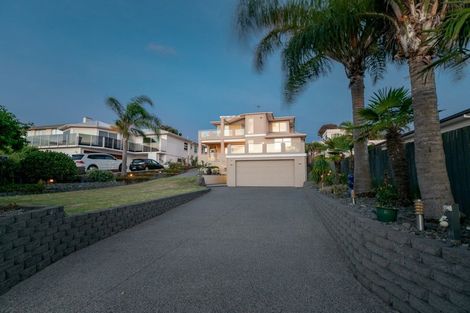 Photo of property in 15 Wells Avenue, Mount Maunganui, 3116