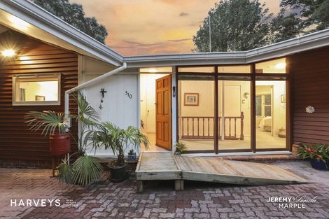 Photo of property in 310 Titirangi Road, Titirangi, Auckland, 0604