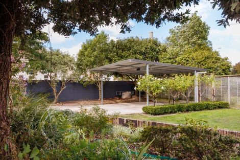 Photo of property in 50 Heretaunga Street, Palmerston North, 4414