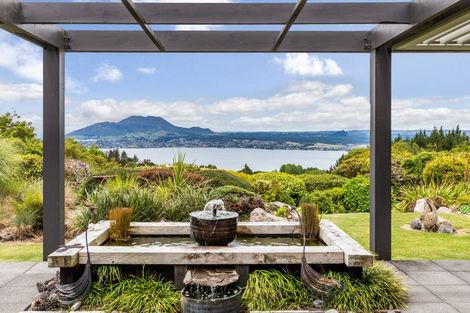 Photo of property in 15 Cameron Drive, Acacia Bay, Taupo, 3385