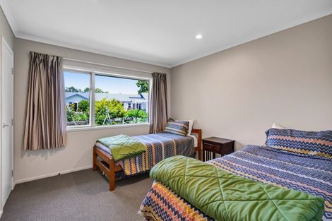 Photo of property in 1 Becklands Place, Inglewood, 4330