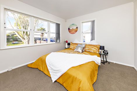 Photo of property in 62 Friedlanders Road, Manurewa, Auckland, 2102