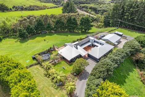 Photo of property in 20 Coroglen Rise, Pukerua Bay, 5026