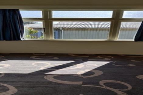 Photo of property in 38 Bassett Road, Johnsonville, Wellington, 6037