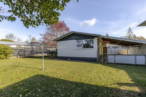 Photo of property in 5 Tainui Terrace, Inglewood, 4330