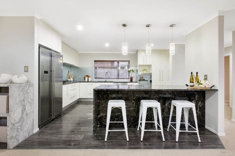 Photo of property in 10 Coolaghy Drive, Flat Bush, Auckland, 2019