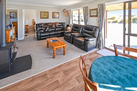 Photo of property in 1 Peak Drive, Twizel, 7901