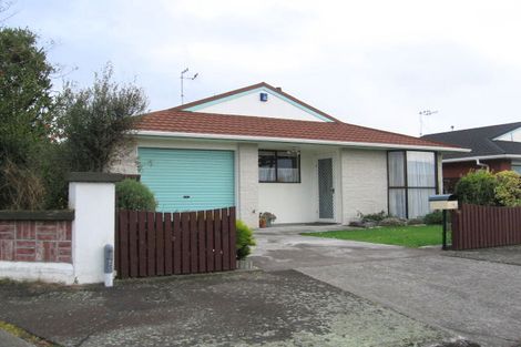 Photo of property in 114 Heretaunga Street, Palmerston North, 4414