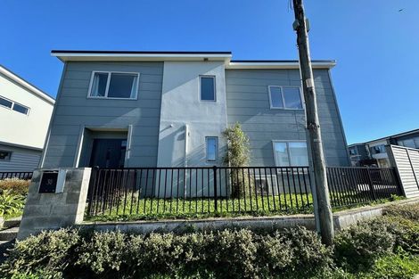 Photo of property in 30 Barber Grove, Moera, Lower Hutt, 5010