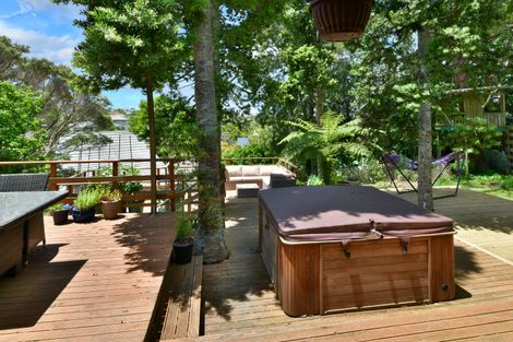 Photo of property in 47 Gledstane Road, Stanmore Bay, Whangaparaoa, 0932