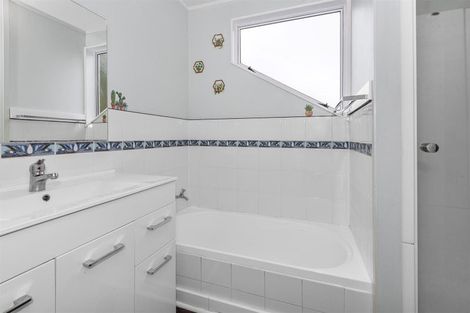 Photo of property in 3 Ridgeway Drive, Te Kamo, Whangarei, 0112