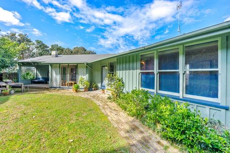 Photo of property in 103 Churchill Road, Murrays Bay, Auckland, 0630