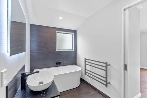 Photo of property in 39b Weggery Drive, Waikanae Beach, Waikanae, 5036