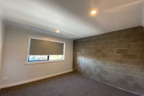 Photo of property in 2/30 May Street, Hamilton East, Hamilton, 3216