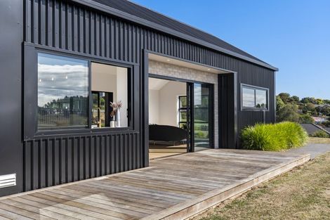 Photo of property in 12 Headlands Drive, Te Awamutu, 3875