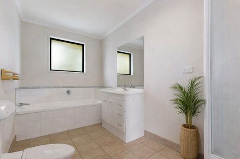 Photo of property in 41b Springs Road, Parakai, 0830