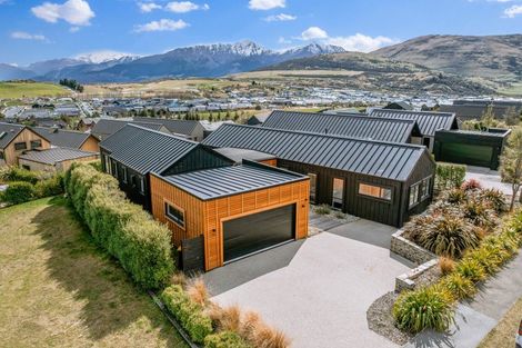 Photo of property in 13 Falconer Rise, Jacks Point, Queenstown, 9371