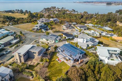 Photo of property in 5 Bayview Heights, Kaiteriteri, Motueka, 7197