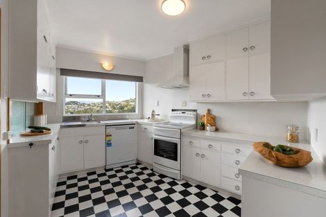 Photo of property in 8b Randolph Road, Crofton Downs, Wellington, 6035