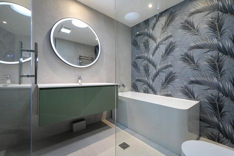 Photo of property in 102 Te Oneroa Way, Long Bay, Auckland, 0630