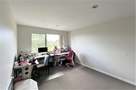 Photo of property in 27 Mantra Road, Massey, Auckland, 0614