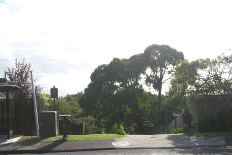 Photo of property in 1/3 Hume Drive, Hillcrest, Auckland, 0627