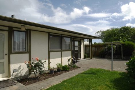 Photo of property in 63a Ngaio Road, Waikanae, 5036