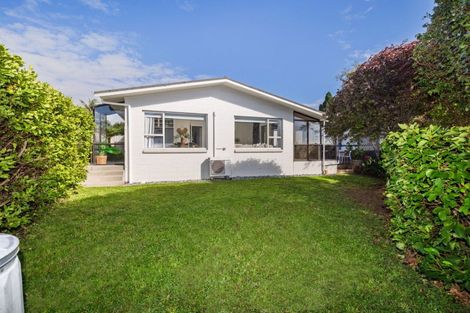 Photo of property in 15a Mahoe Street, Matua, Tauranga, 3110