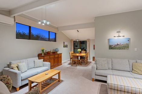 Photo of property in 428 Te Moana Road, Waikanae, 5036
