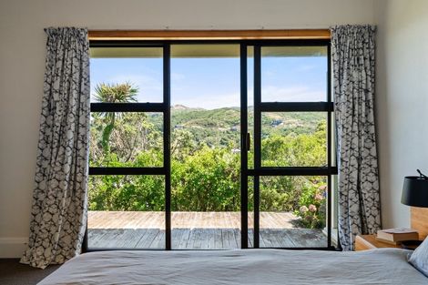 Photo of property in 106 Volga Street, Island Bay, Wellington, 6023
