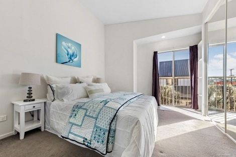 Photo of property in 11/85 Portage Road, New Lynn, Auckland, 0600