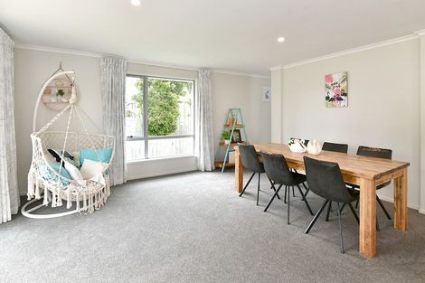 Photo of property in 127a Awaroa Road, Helensville, 0800