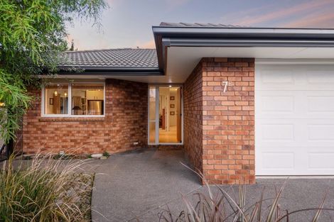 Photo of property in 7e Olivea Place, Oxford, 7430