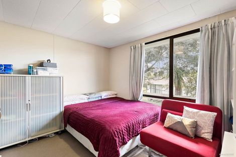 Photo of property in 33 Starforth Place, Henderson, Auckland, 0612