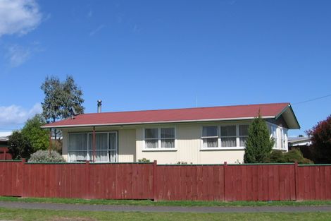 Photo of property in 6 Simkin Street, Taupo, 3330